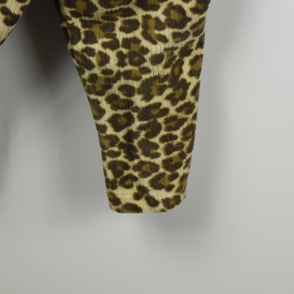 Animal print 2 piece velour outfit 6-9M - Picture 3 of 8